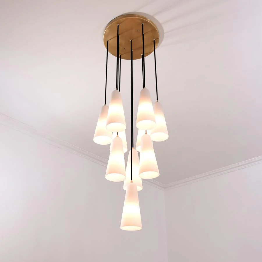 Sulis White Ceramics Round Chandelier 18",10-lights - Image 2