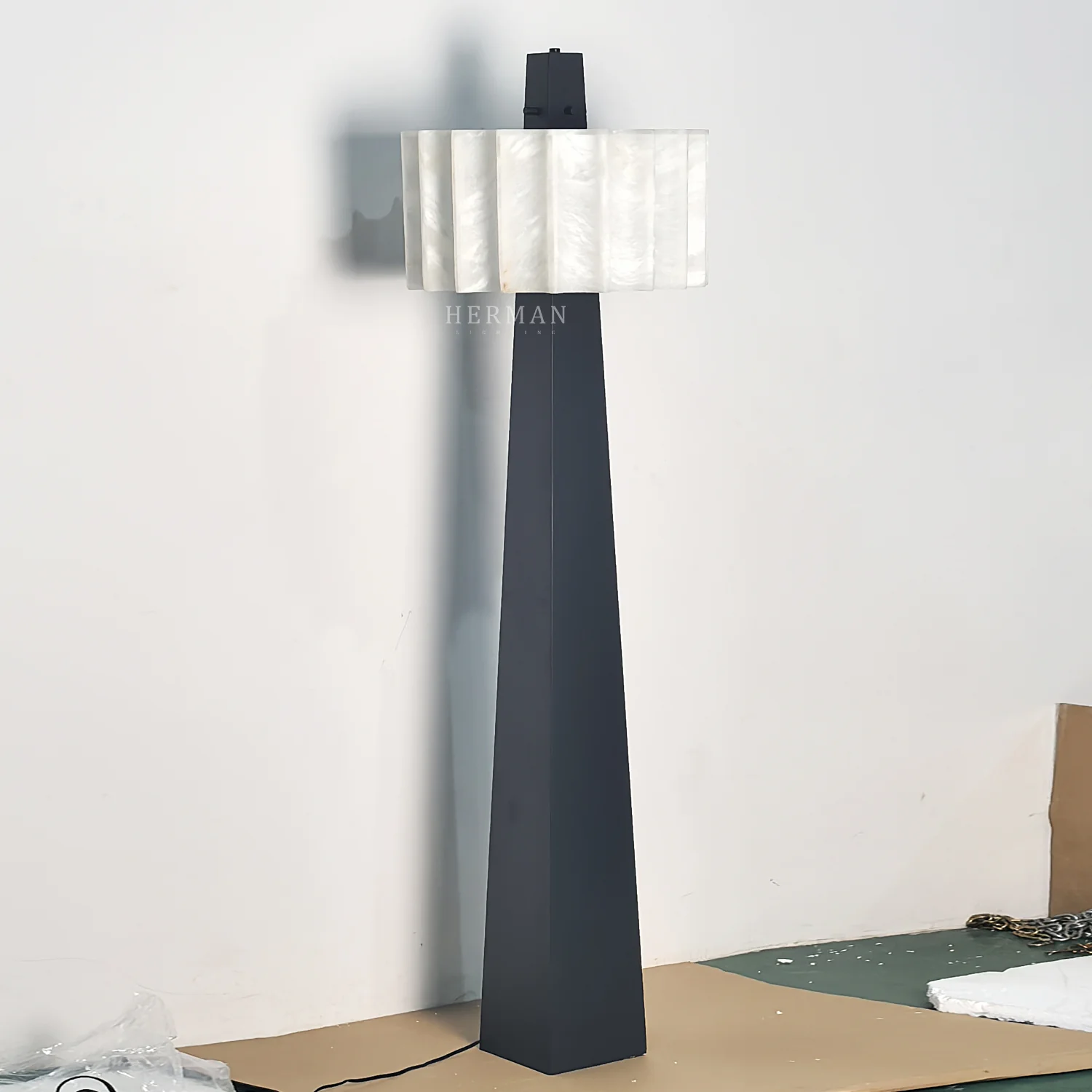 Alabaster Pantheon Floor Lamp - Image 2