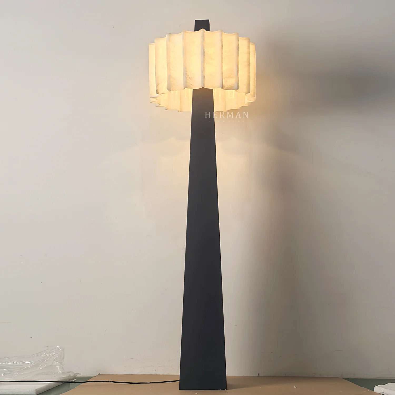 Alabaster Pantheon Floor Lamp - Image 8
