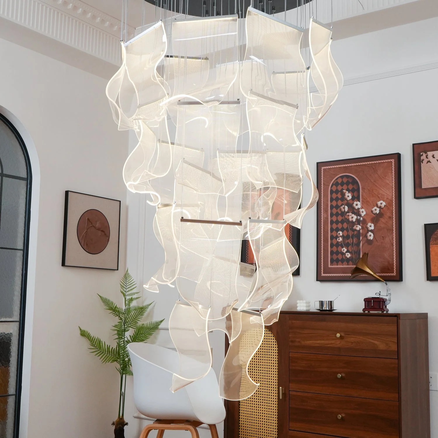 Acrylic LED Chandelier - Image 52