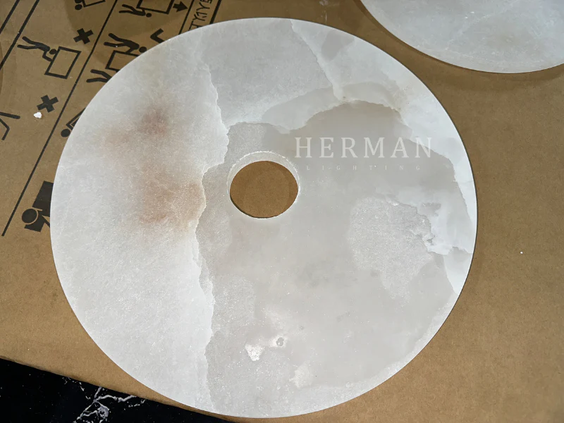 Median Alabaster Flush mount - 3 Surface - Image 12