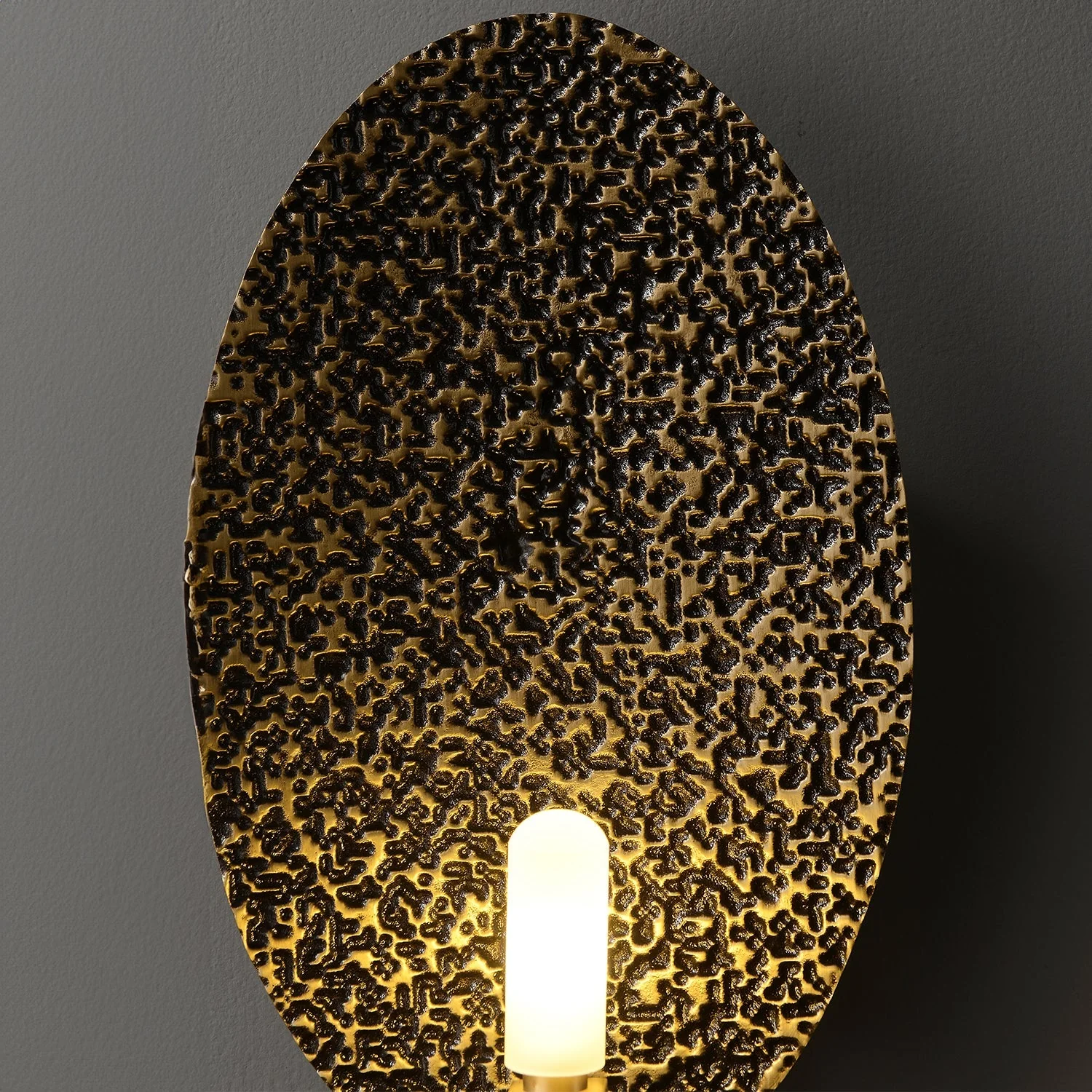 Applique Coque Wall Sconce - Image 10