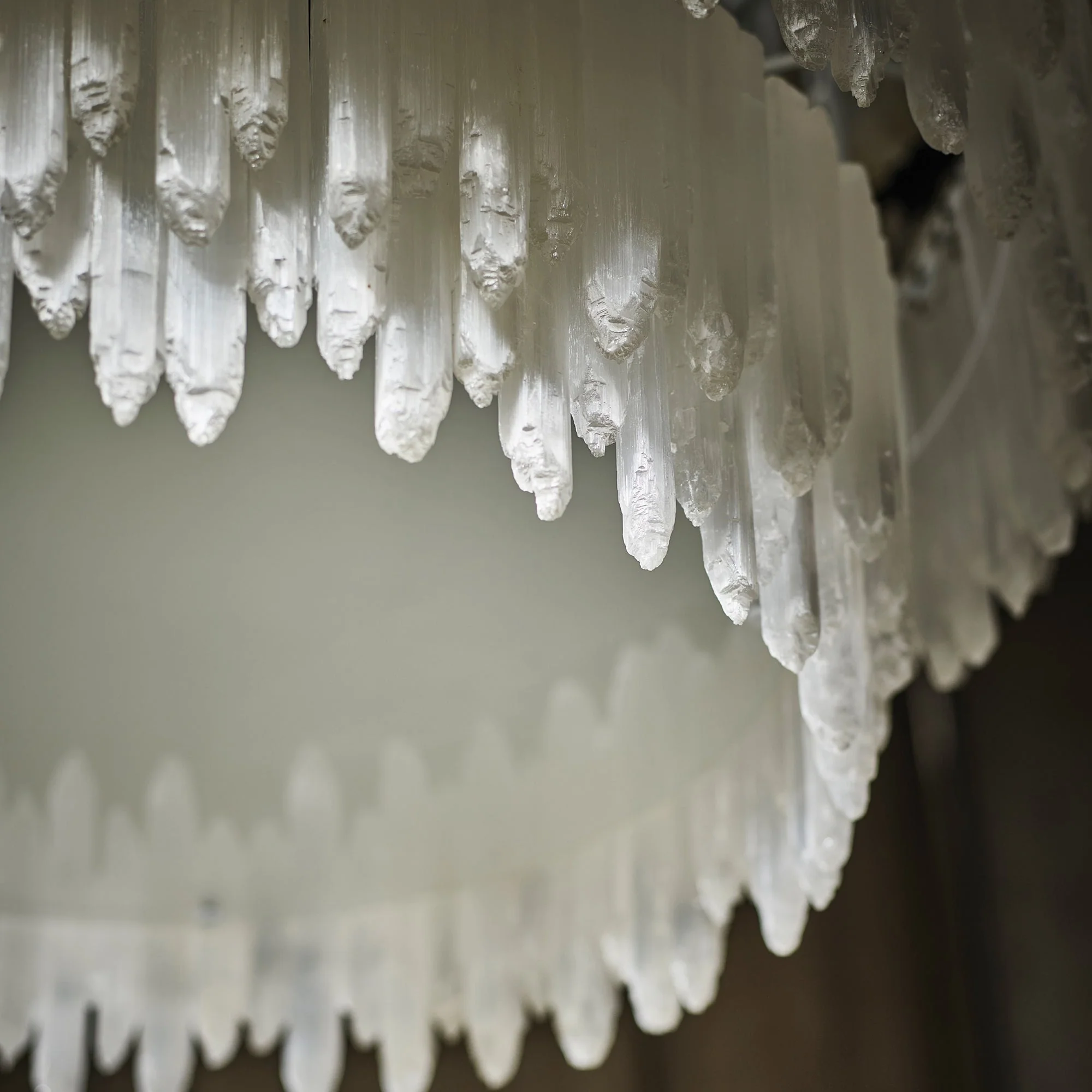 Art Selenite Layer Round Chandelier - Image 8