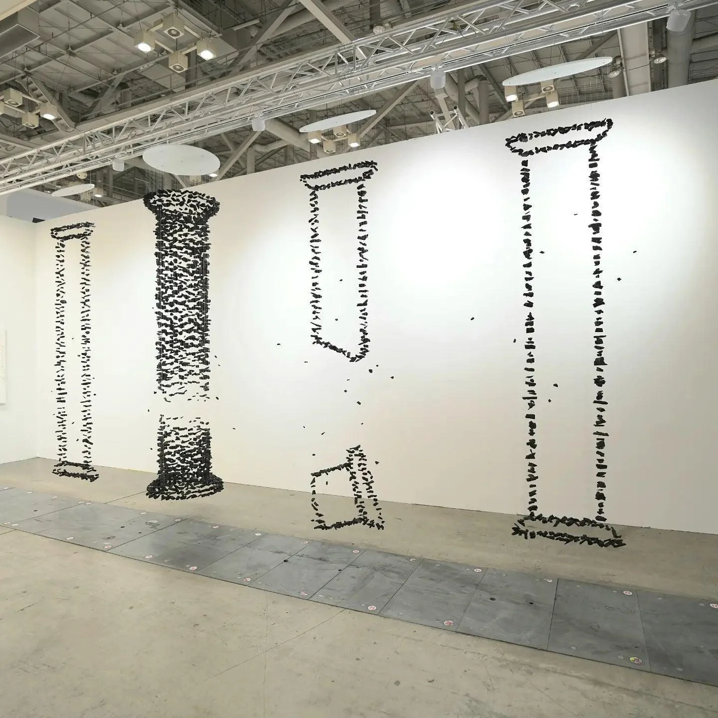 Charcoal Chandeliers M to R - Image 29