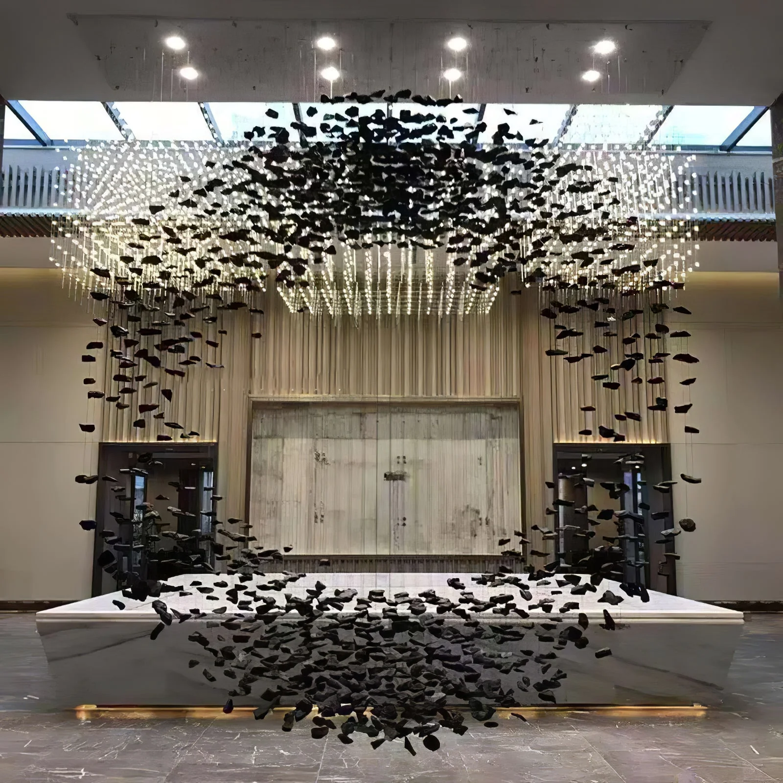 Charcoal Shape Hourglass Chandelier - Image 34
