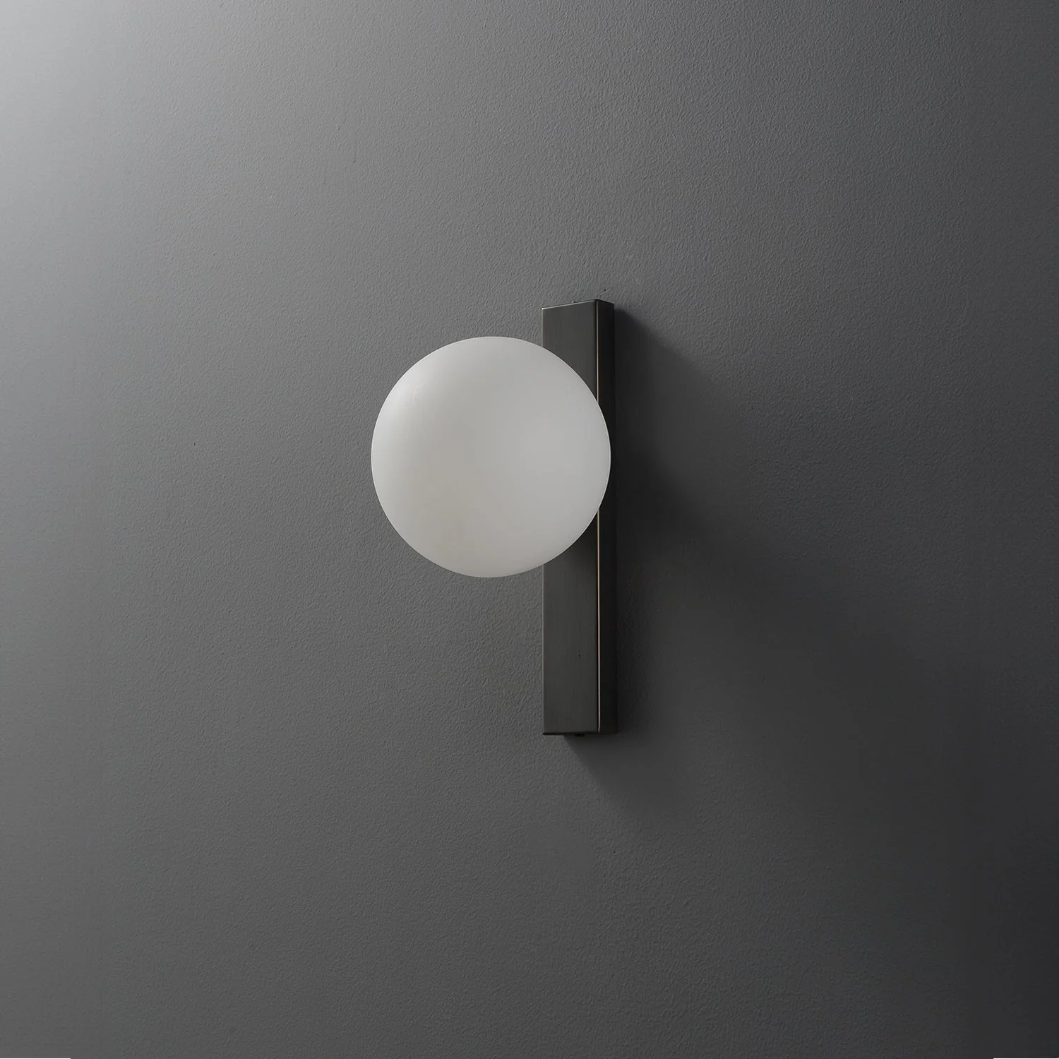 Circ Wall Lamp - Image 5