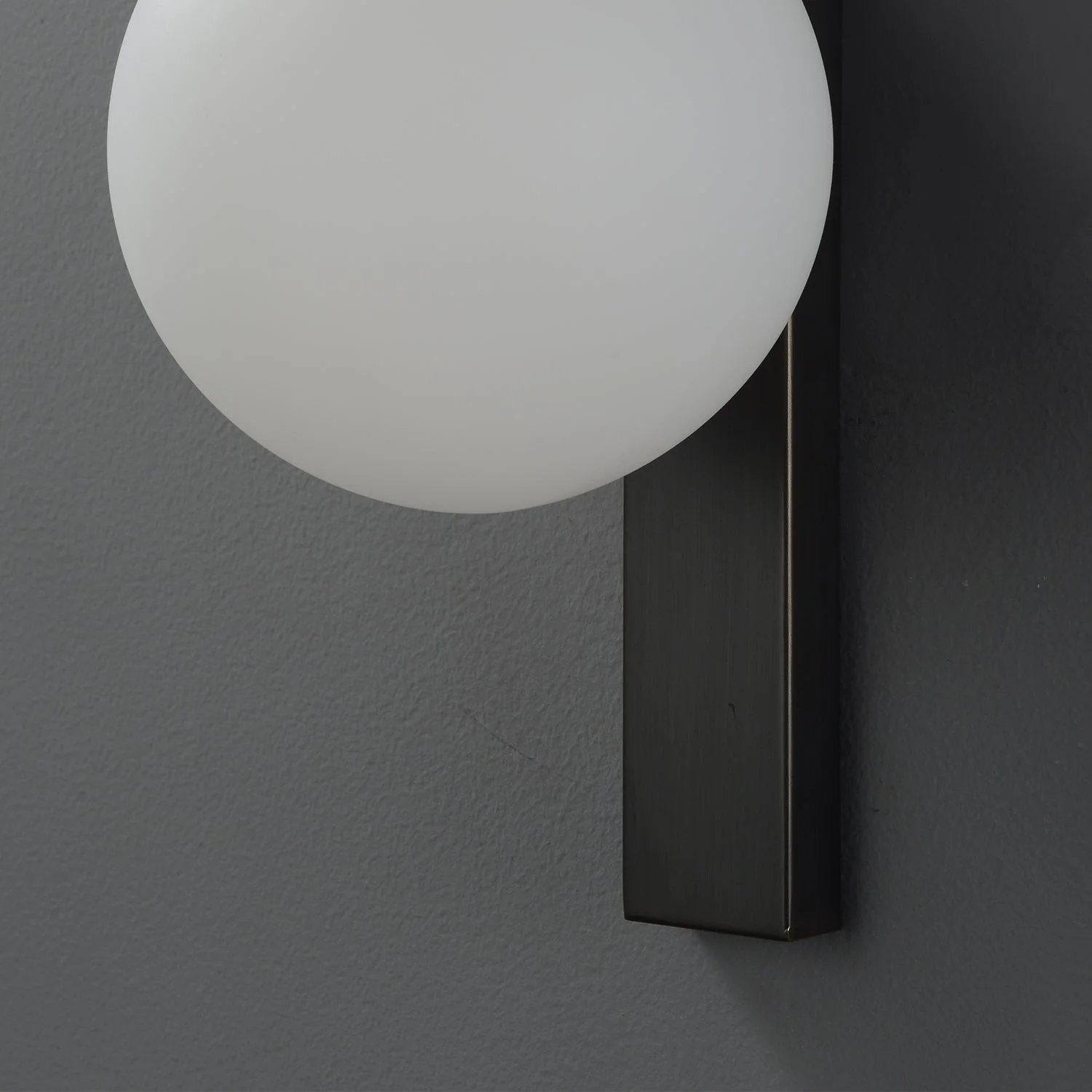 Circ Wall Lamp - Image 6