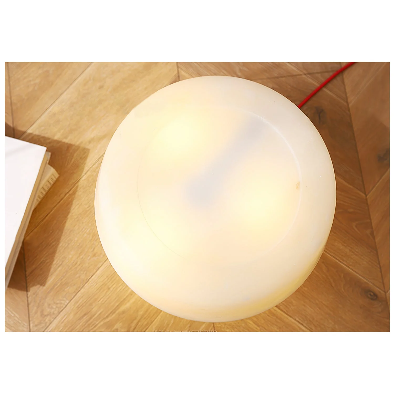 Comete Alabaster Table Lamp - Image 21