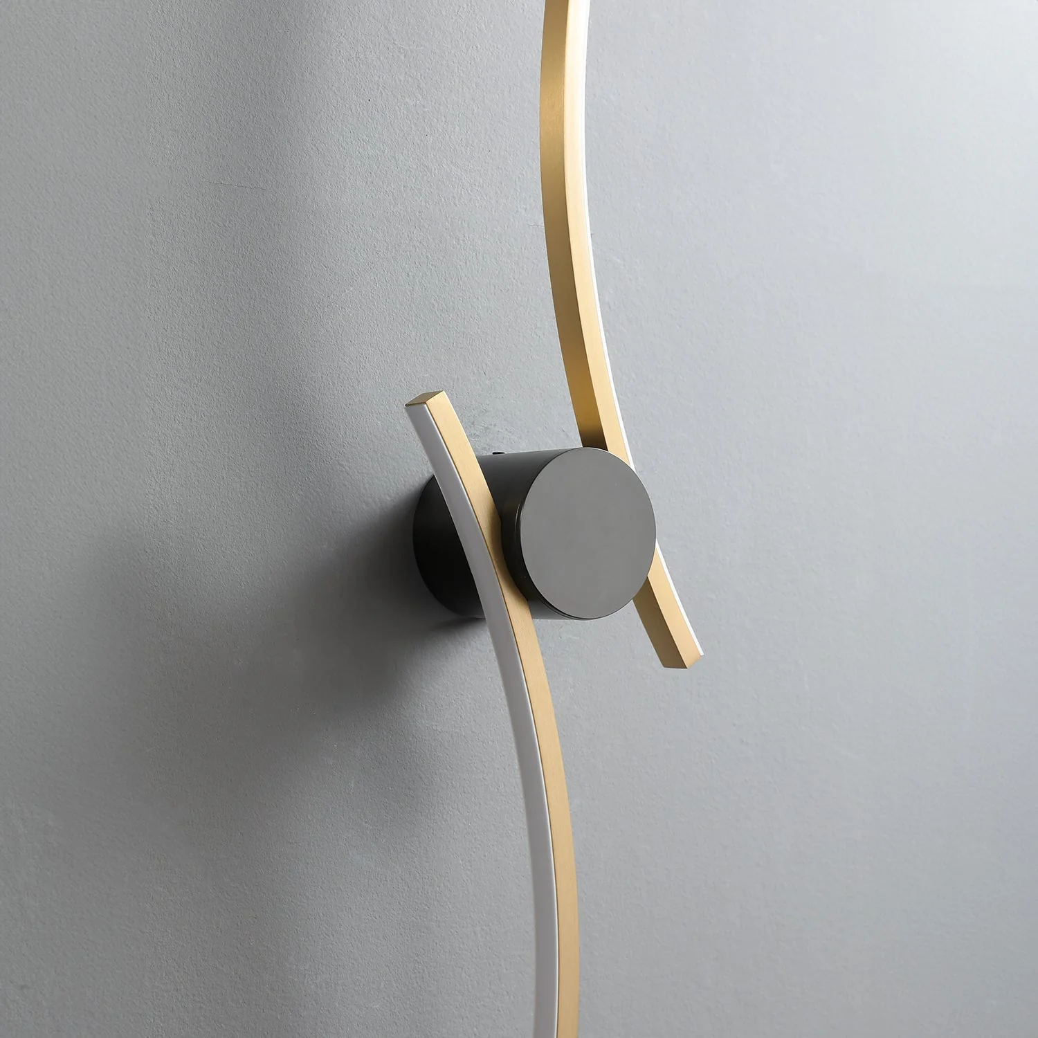 Coordinates 3 Brass Wall Lamp - Image 14