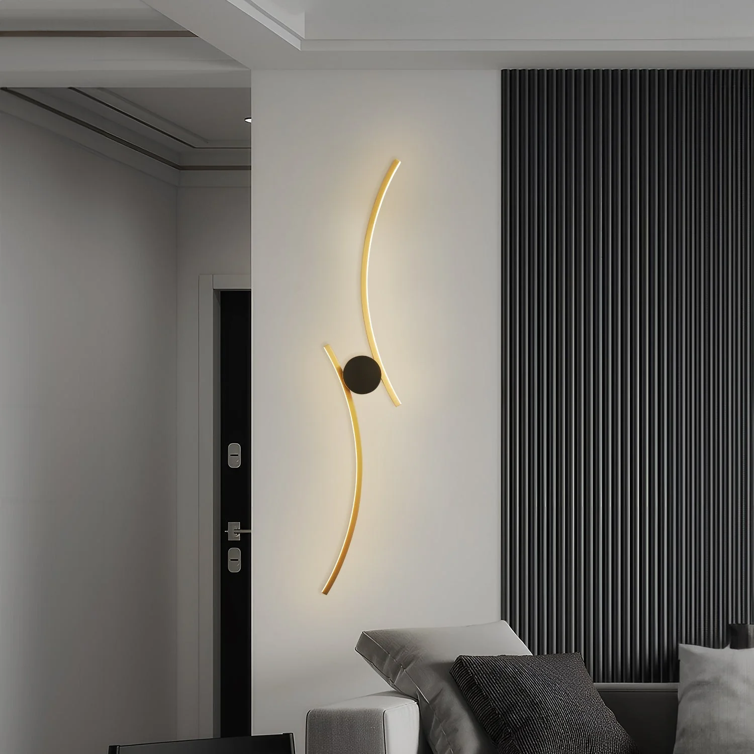 Coordinates 3 Brass Wall Lamp - Image 4