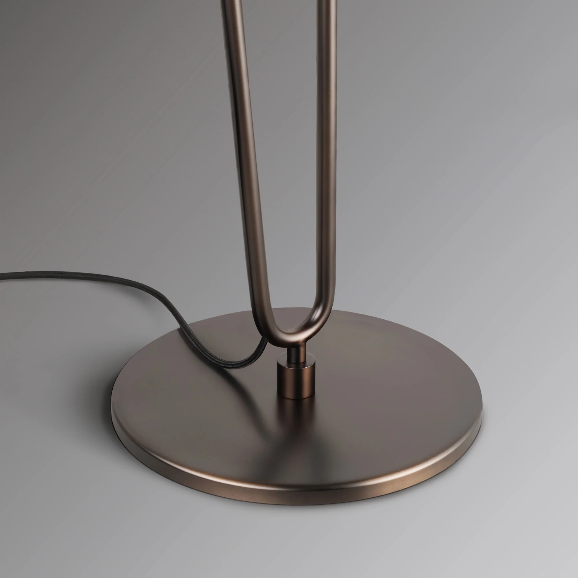 Dessay Floor Lamp - Image 4