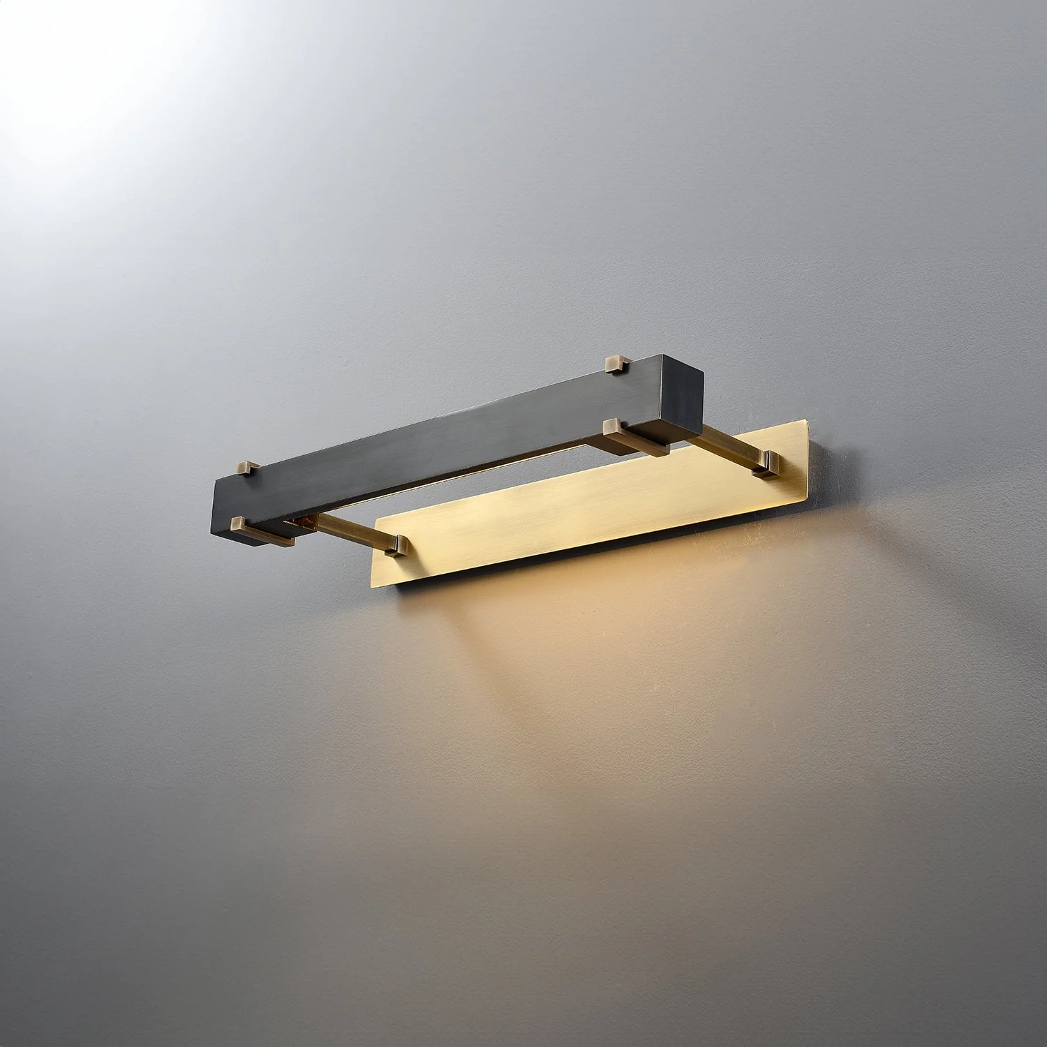 Erddig Double Arm Picture Light - Image 12