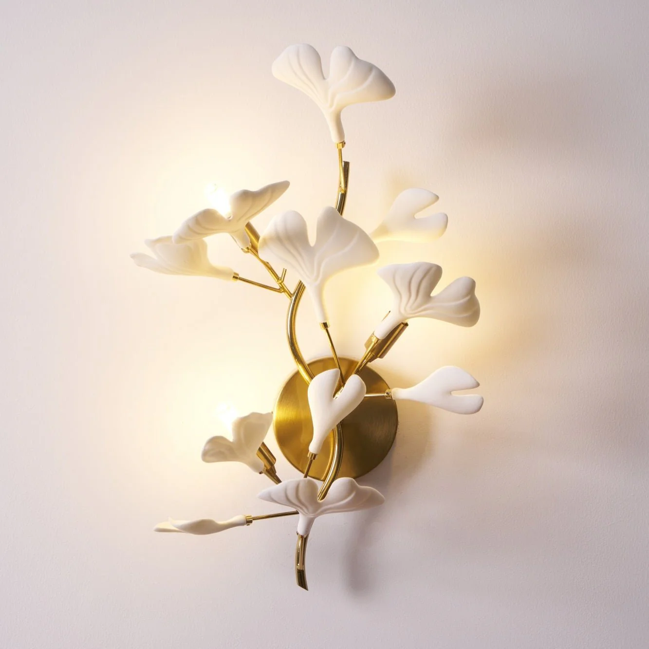 Gingko Wall Lamp - Image 56