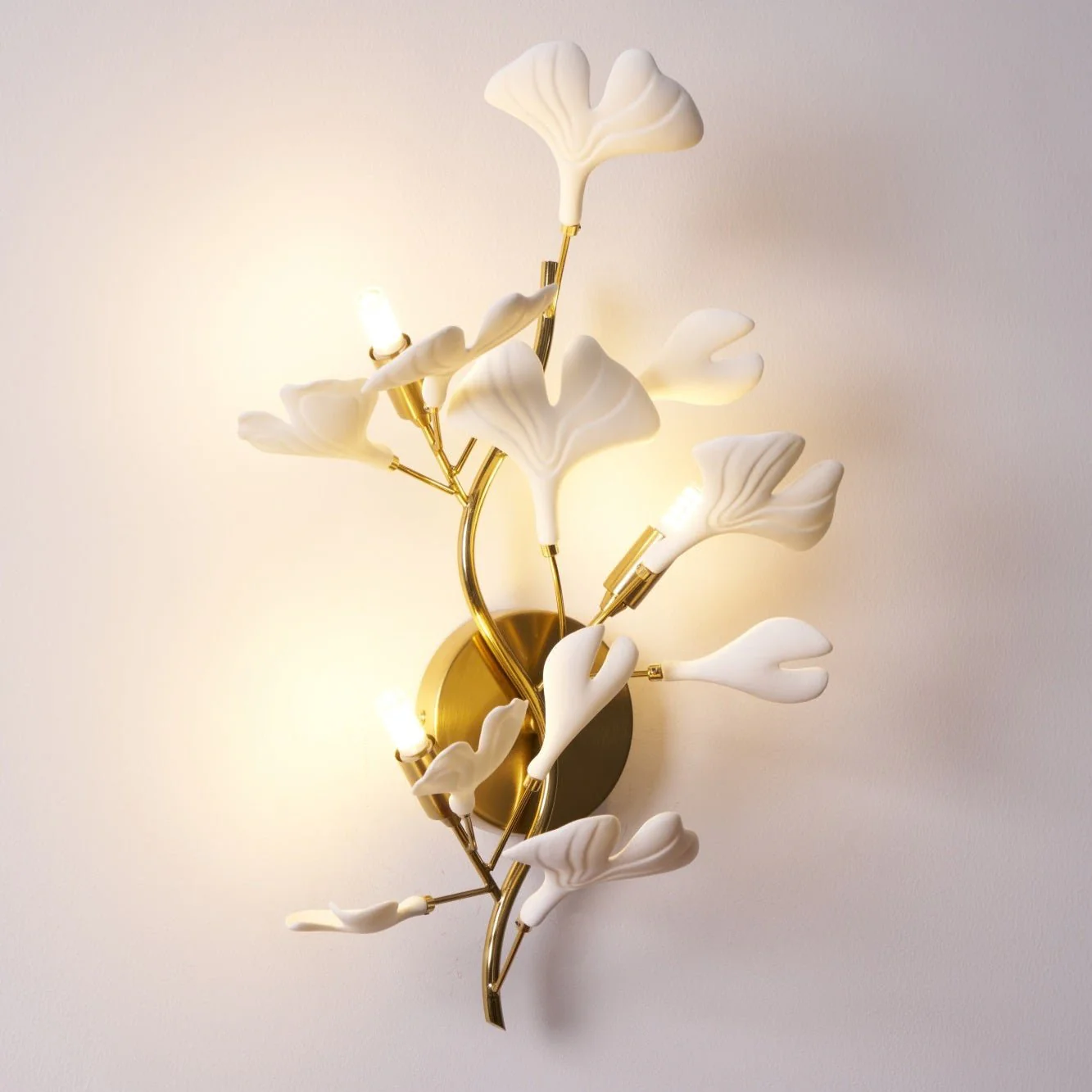 Gingko Wall Lamp - Image 57