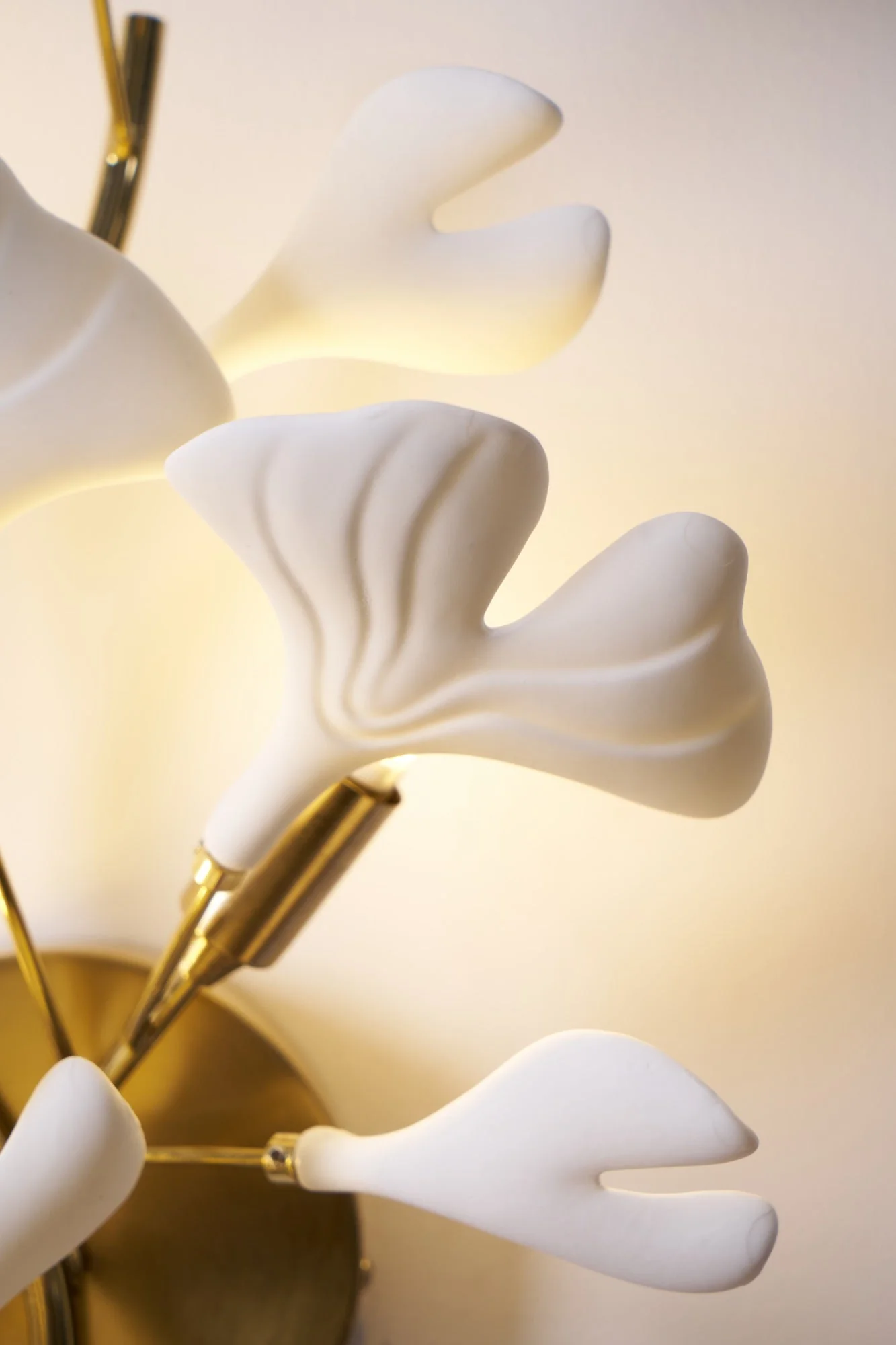 Gingko Wall Lamp - Image 58