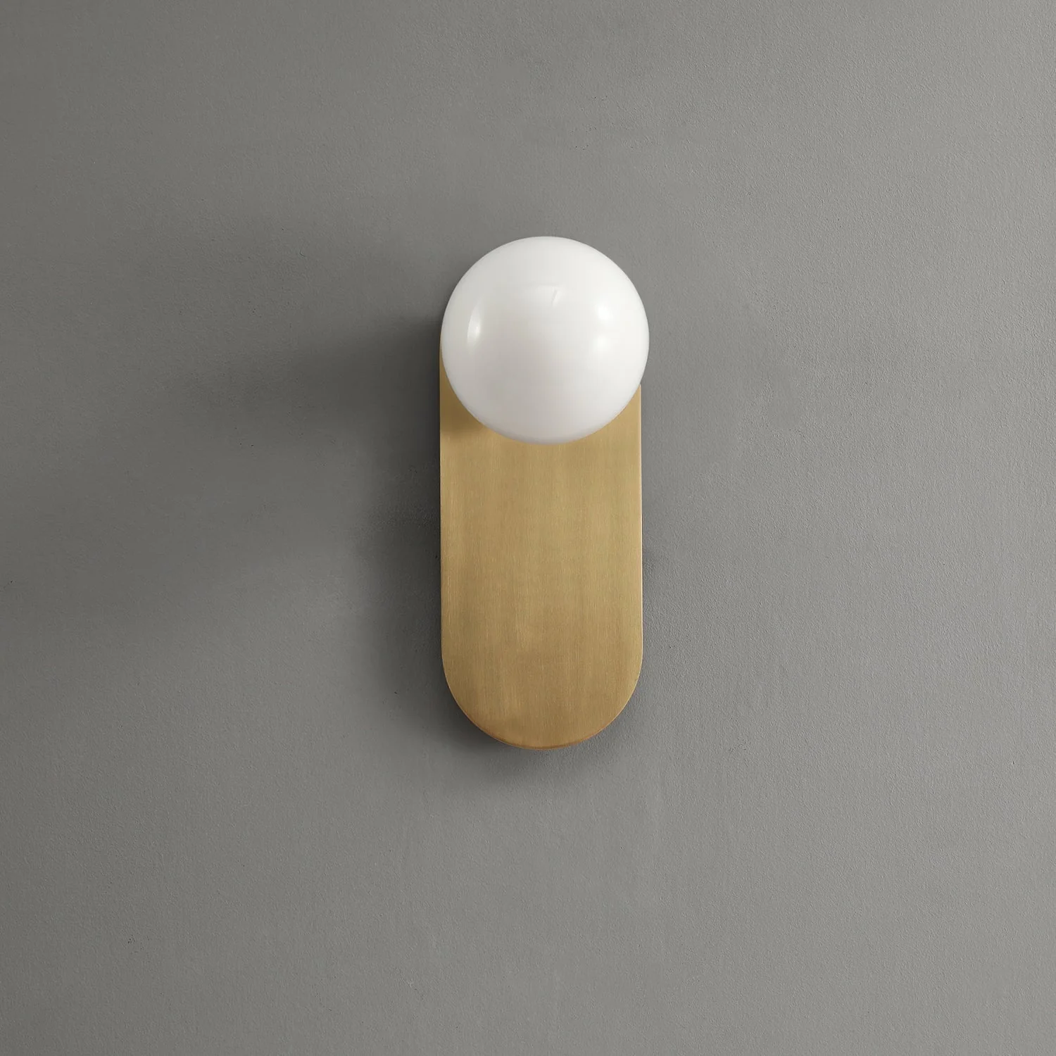 Liila 1 Brass Wall Lamp - Image 5