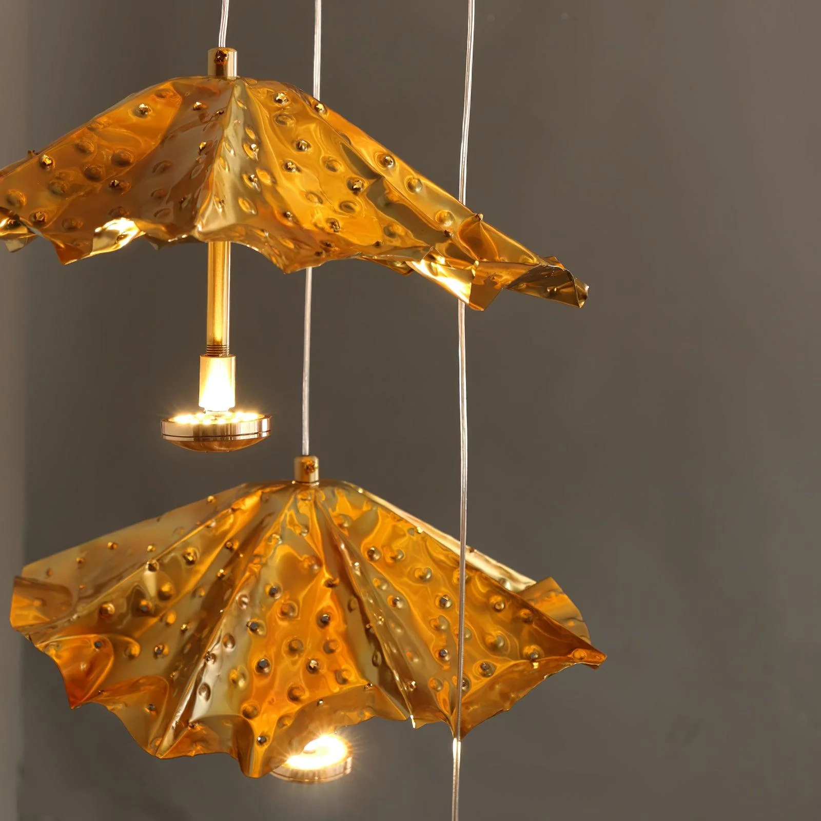 Livra Leaf Chandelier - Image 18