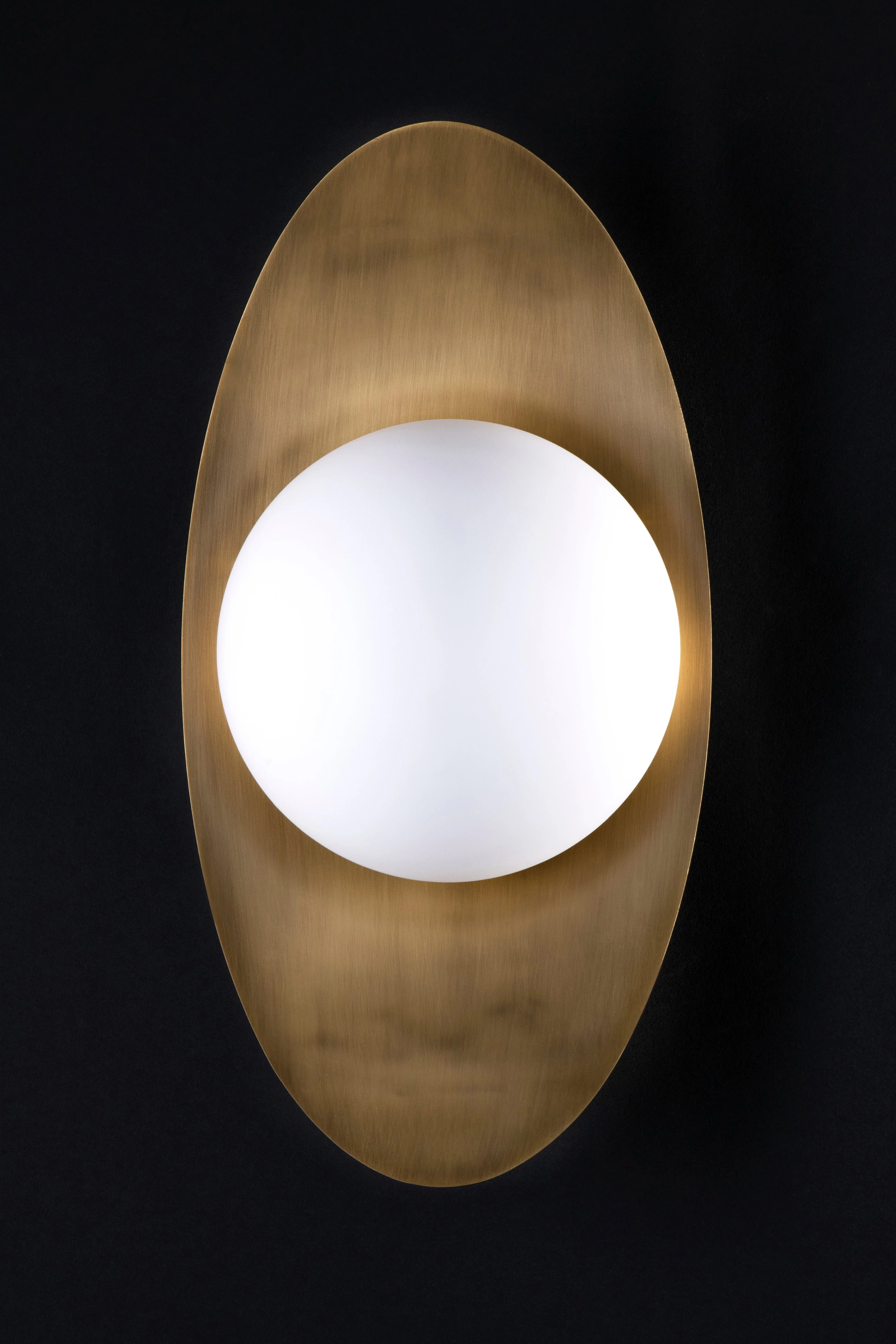 Mallen Leaf Wall Sconce - Image 2