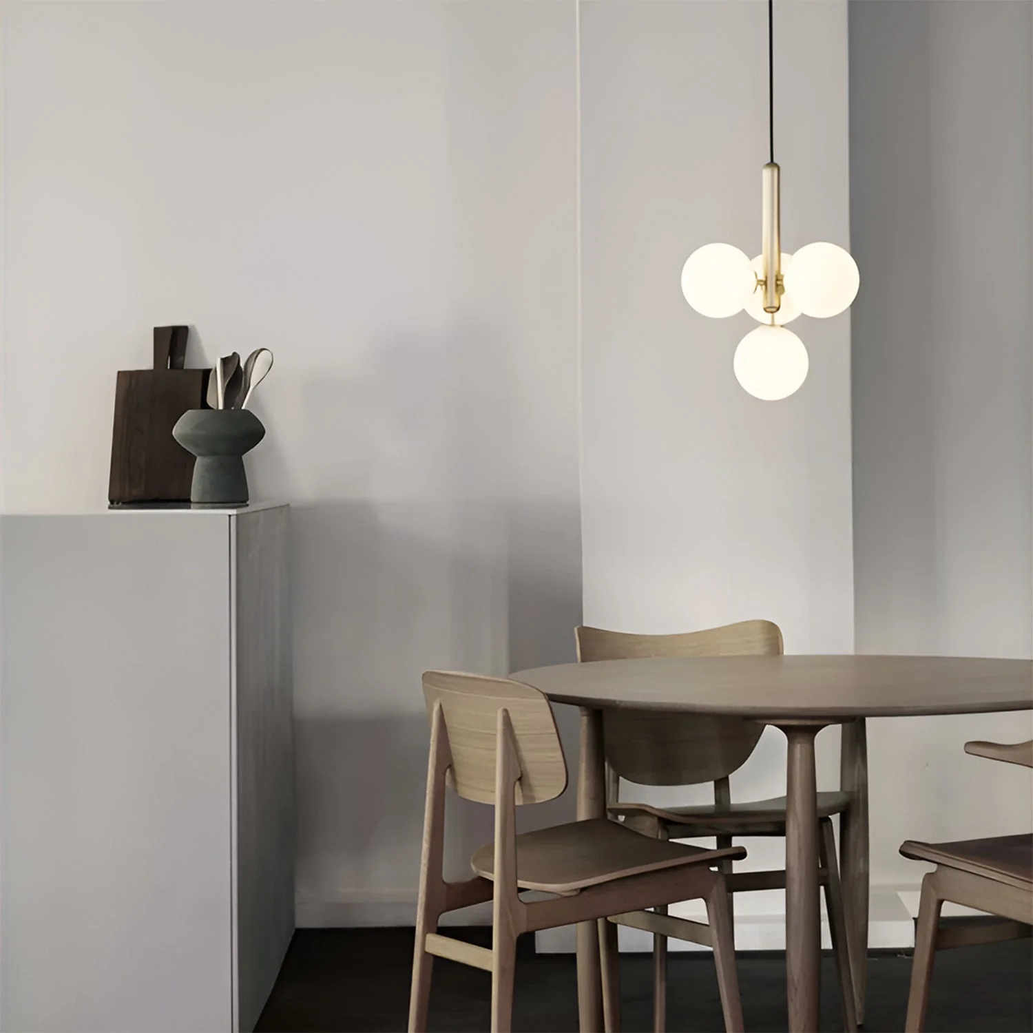 Miira 5 Brass Pendant Light - Image 8