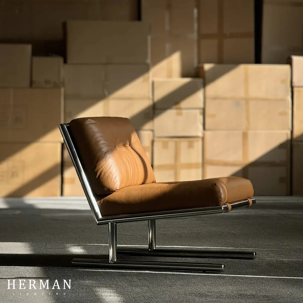 Modern Simple Oil Waxed Leather Leisure Chair - Image 3
