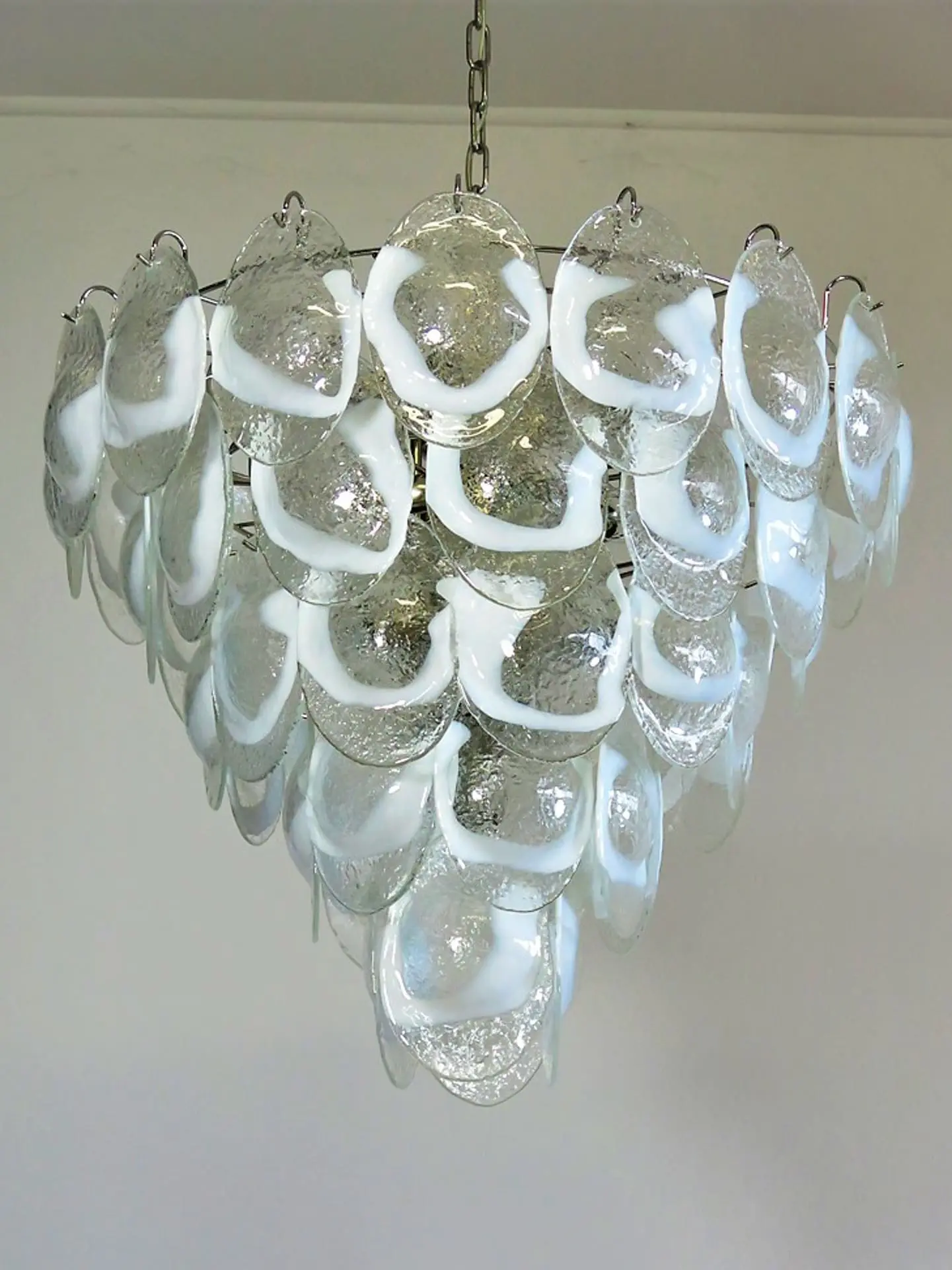 Murano Chandelier – 50 Lattimo glass – Transparent - Image 10