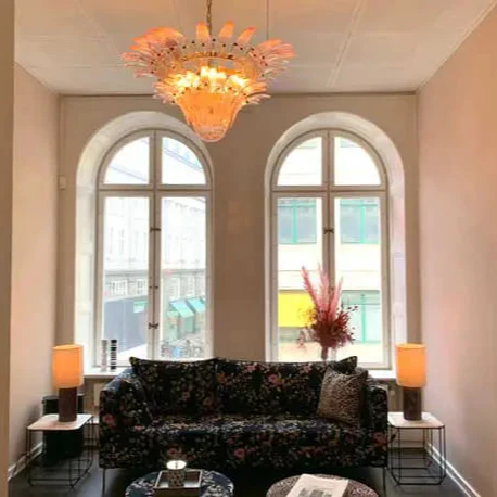 Murano Chandelier – Palmette – 58 glass – Pink