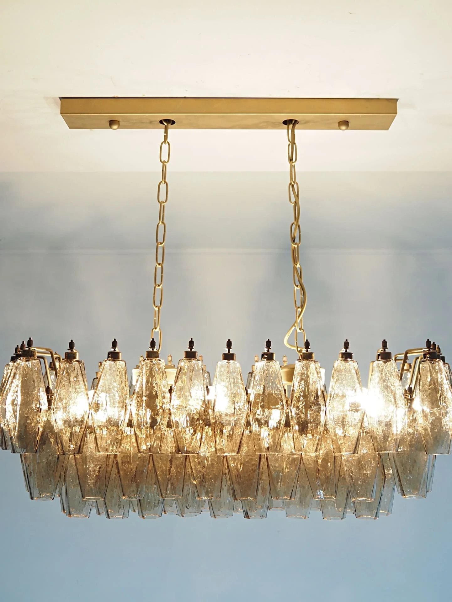 Murano Chandelier 29.5"W – Poliedri – 84 glasses – Smoked
