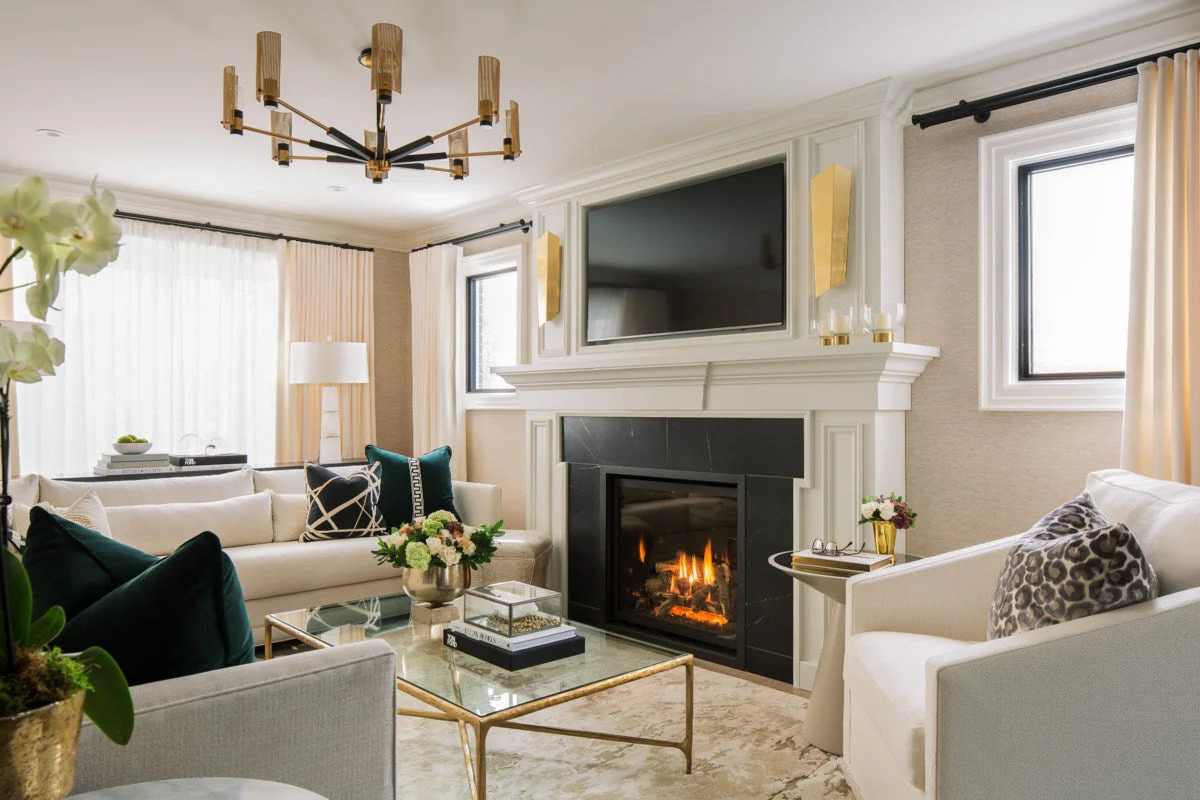 Pilsen Modern Brass Chandelier [2 Sizes] - Troy Lighting - Image 9