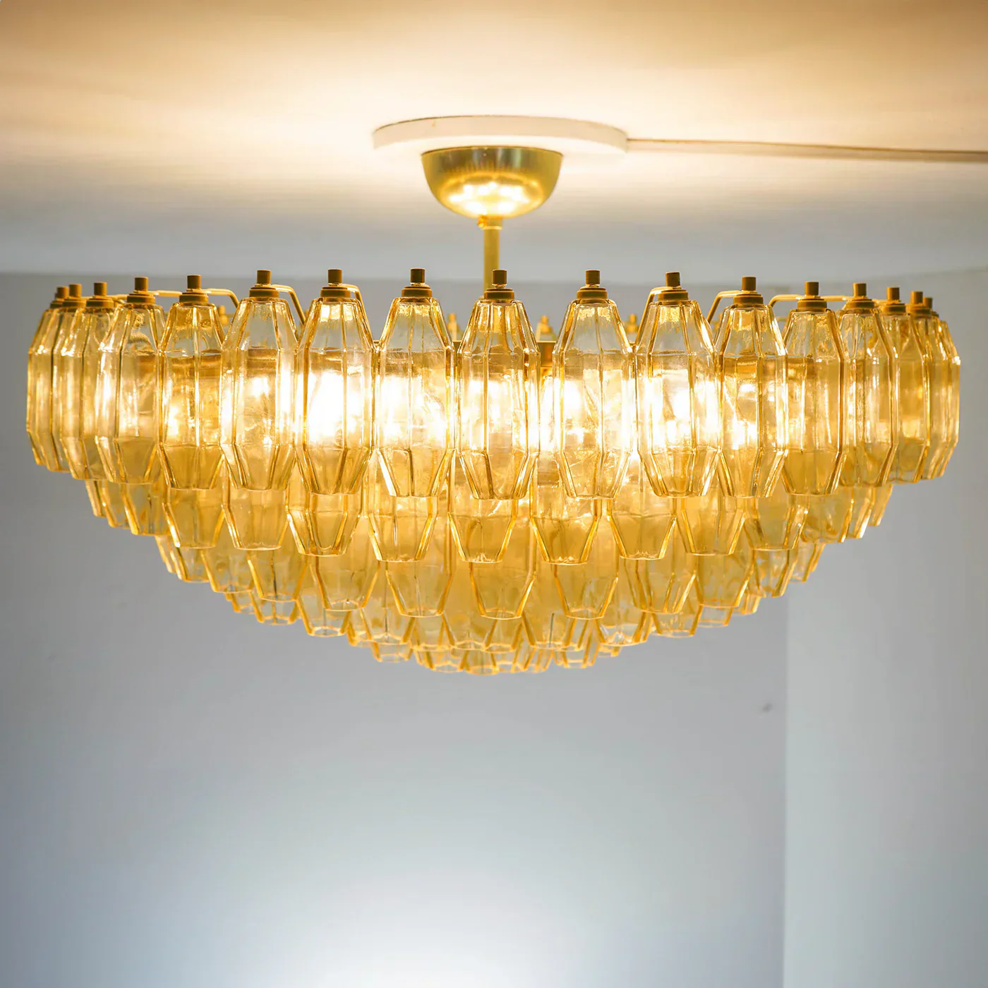 Prismatico 12-Light Amber Ceiling lamp 35" - Image 3