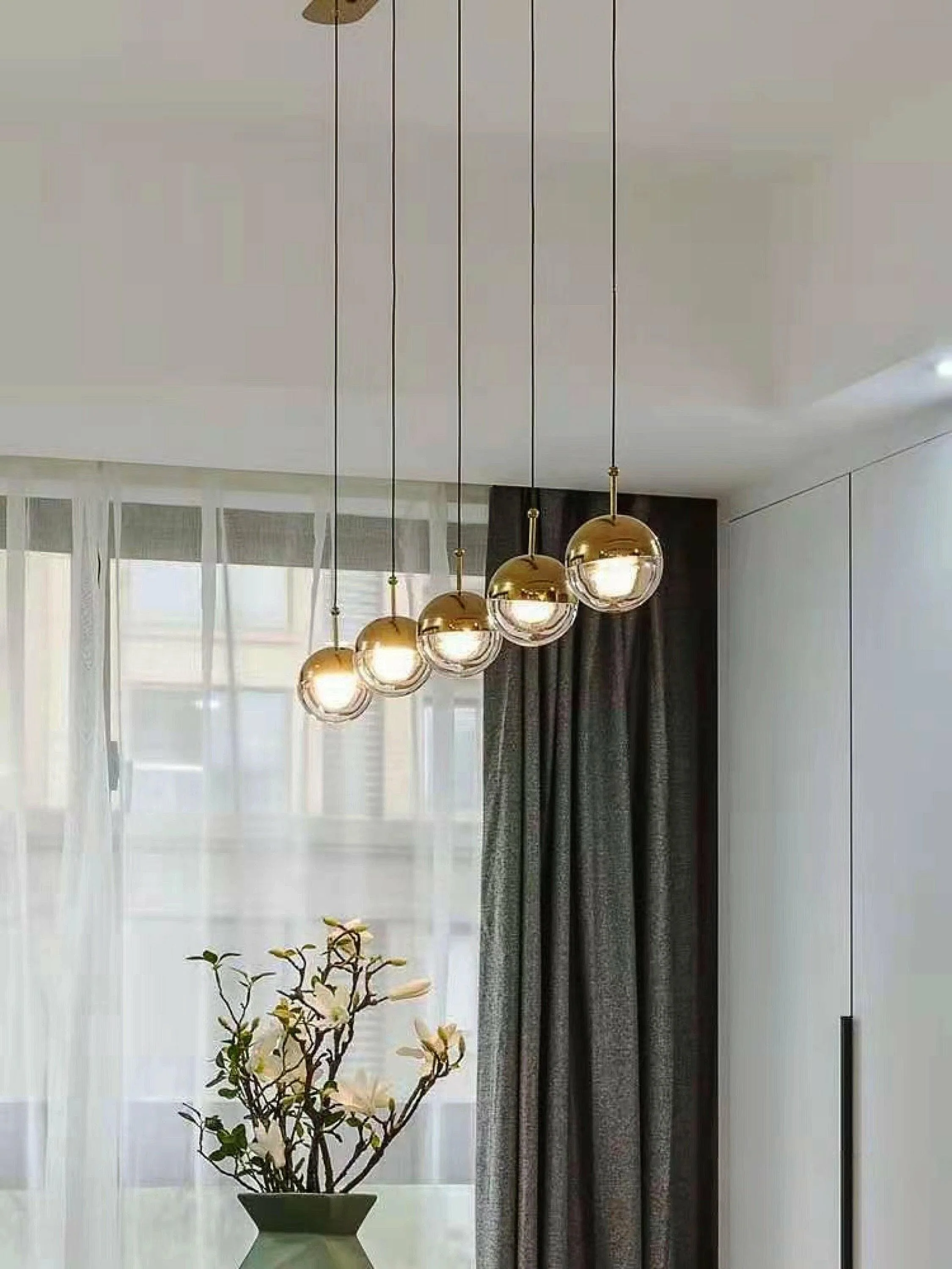 Restaurant Art LED Pendant Light - Image 126