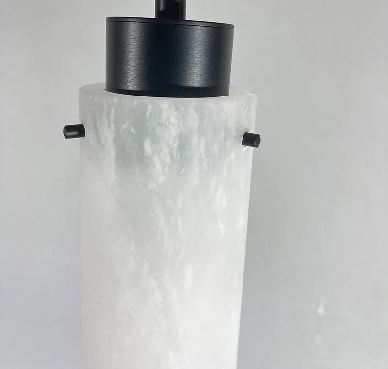 Simple marble pendant lamp - Image 15