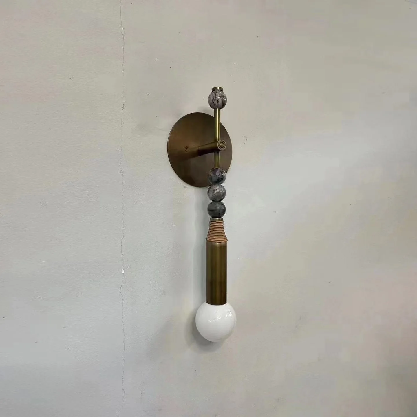 Toam Wall Lamp - Image 6