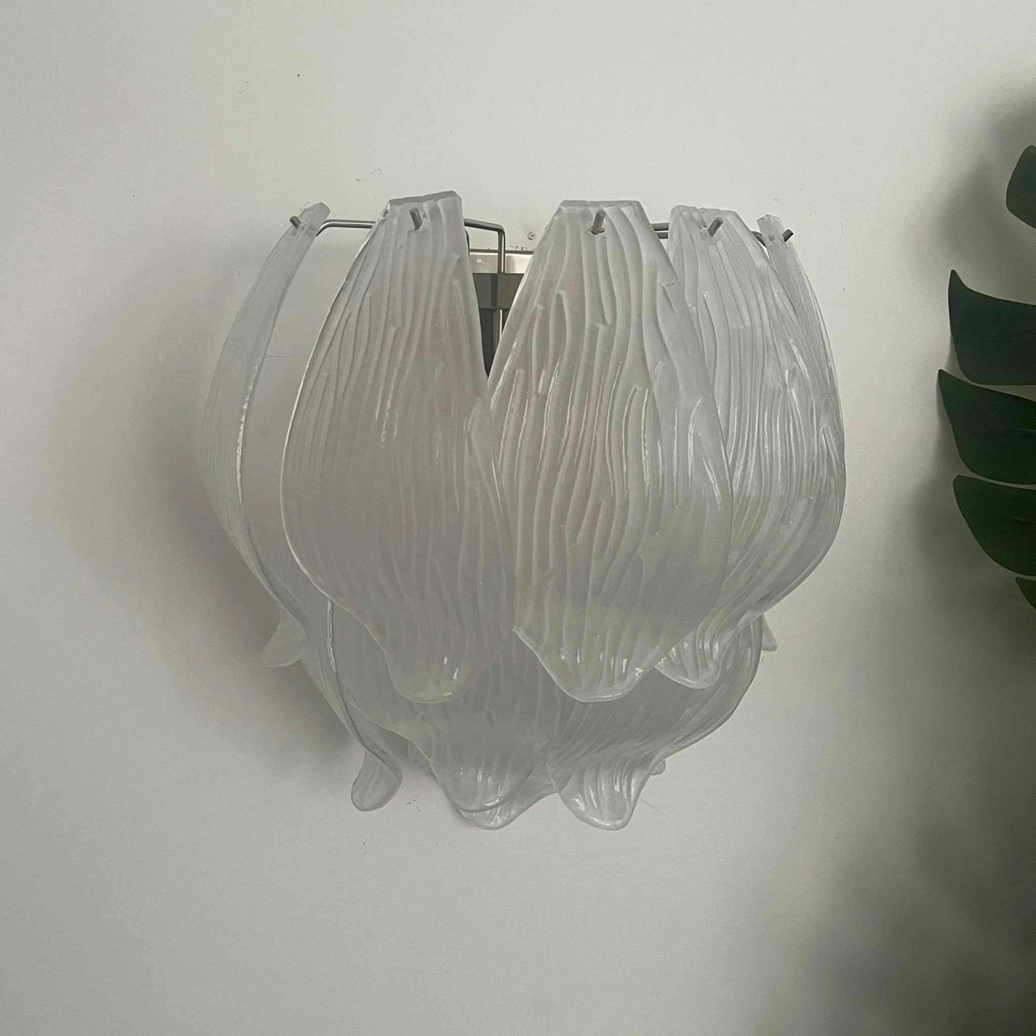 Tuliva Murano Wall Lamp - Image 11