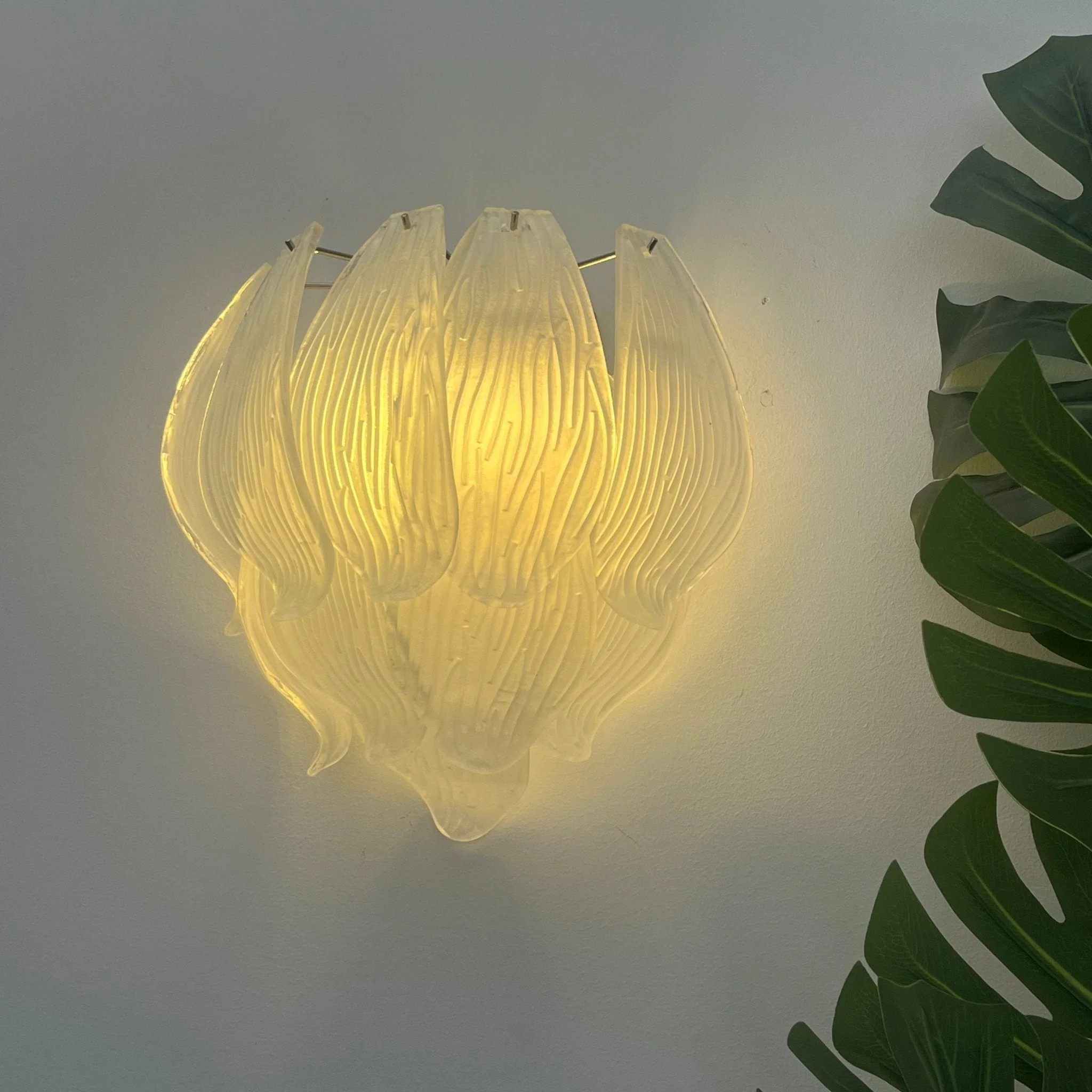 Tuliva Murano Wall Lamp - Image 13