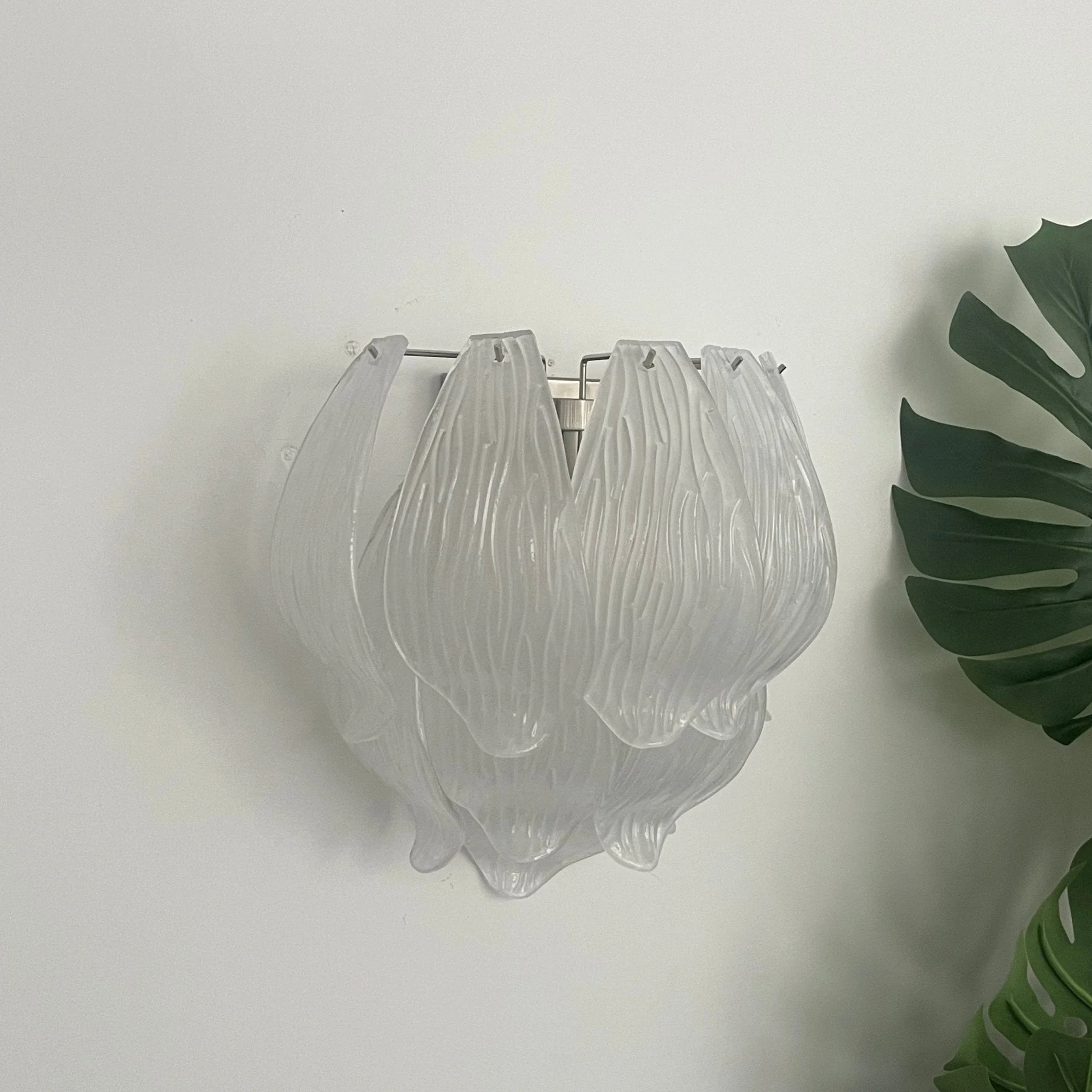 Tuliva Murano Wall Lamp - Image 14